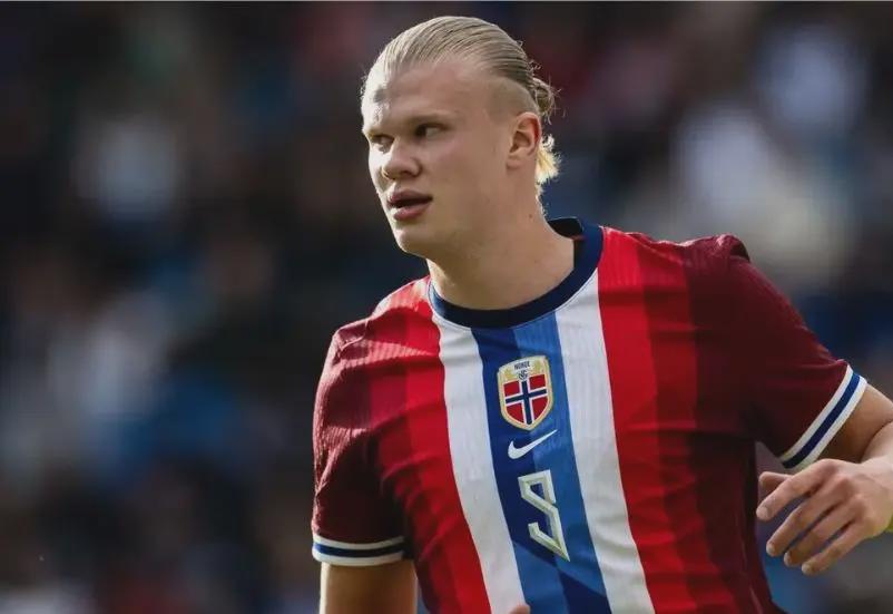 拓媒：杨瀚森面对艰难的对位但从未退缩，这对他算是一种胜利