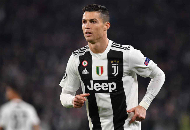 跟队：曼联认为仍具备竞争力签塞门约，球员对加盟持开放态度（队记：曼联自信仍具竞争力引进塞门约，球员对加盟持开放态度）