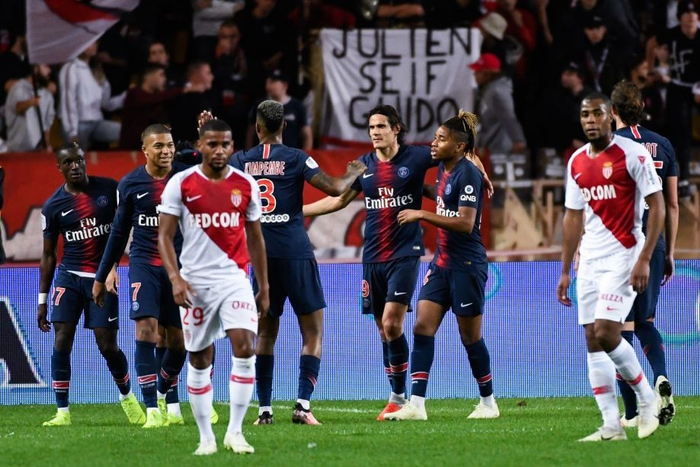 篮球NBA巨星单场暴砍52分，再次刷新个人纪录（NBA巨星单场轰下52分，再度改写个人新高）