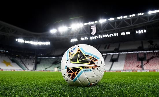 莫利纳：西蒙尼一直鼓励我，要我相信自己（莫利纳：在西蒙尼的鼓励下，我学会了相信自己）