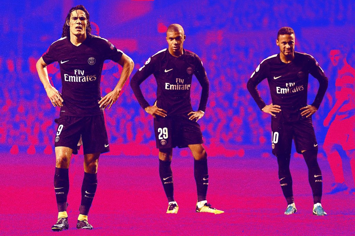 意媒：为避免球迷干扰，斯帕莱蒂决定尤文不在那不勒斯过夜（意媒：斯帕莱蒂为避球迷打扰，决定尤文不在那不勒斯过夜）