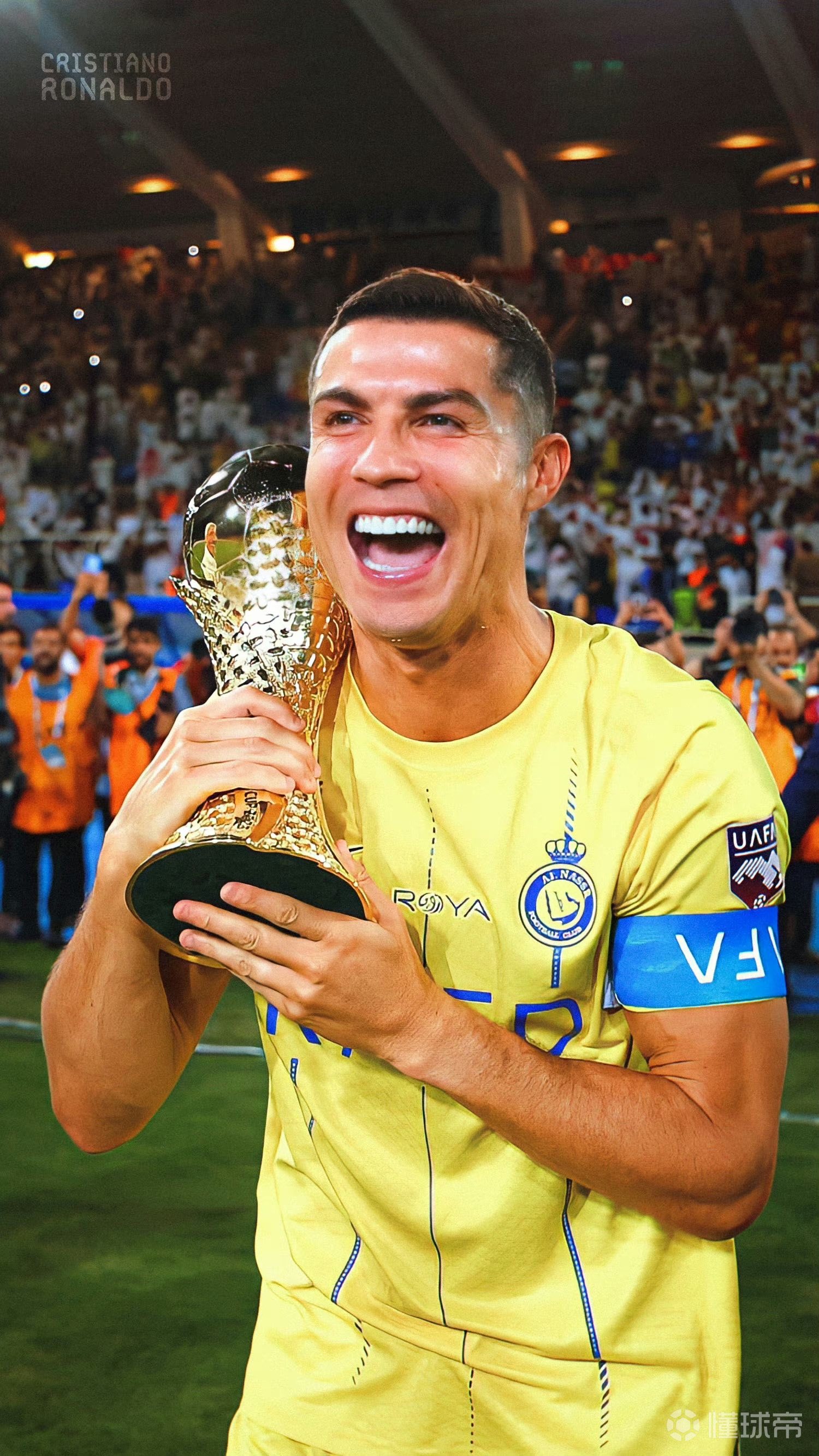 记者：邵佳一将现场观战西海岸vs亚泰，不会参与临场指挥工作（记者：邵佳一将现场观战西海岸对阵亚泰，不参与临场指挥）