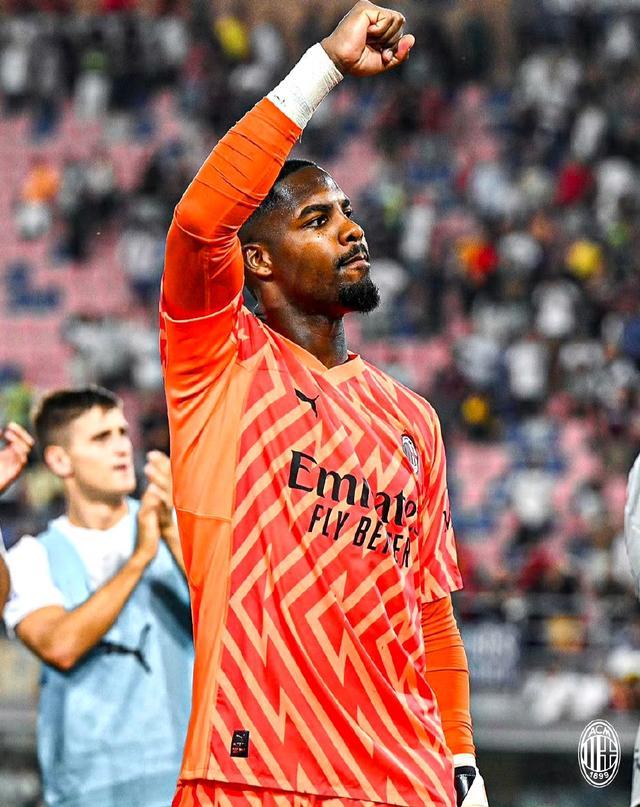 大卫-路易斯：最大遗憾是没和巴黎拿欧冠；恩里克是我的榜样（大卫-路易斯：未能随巴黎夺欧冠最遗憾；恩里克是我的榜样）