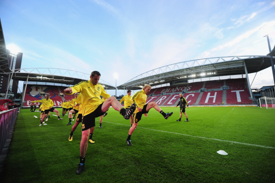 科尔谈爱德华兹打控卫：他这么有天赋，你总想尝试各种可能性（科尔评爱德华兹出任控卫：天赋异禀，值得尝试更多可能）