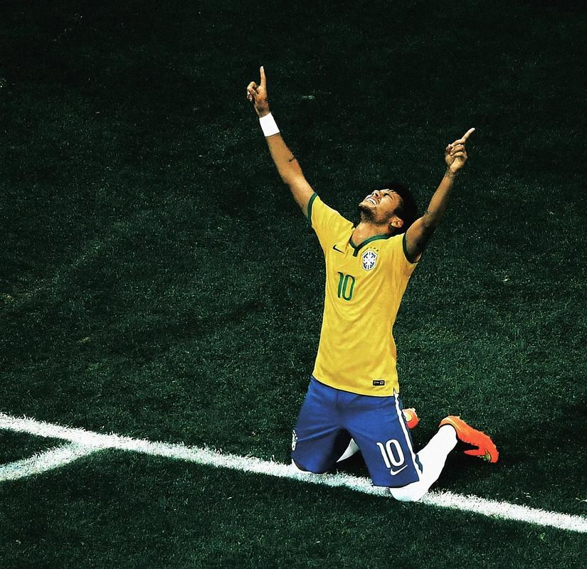 弗赖堡4-0大胜美因茨，奥斯特哈格、曼赞比建功