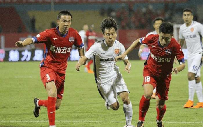 热议海港平柔佛：十分狼狈且侥幸；陈威出色全队血性